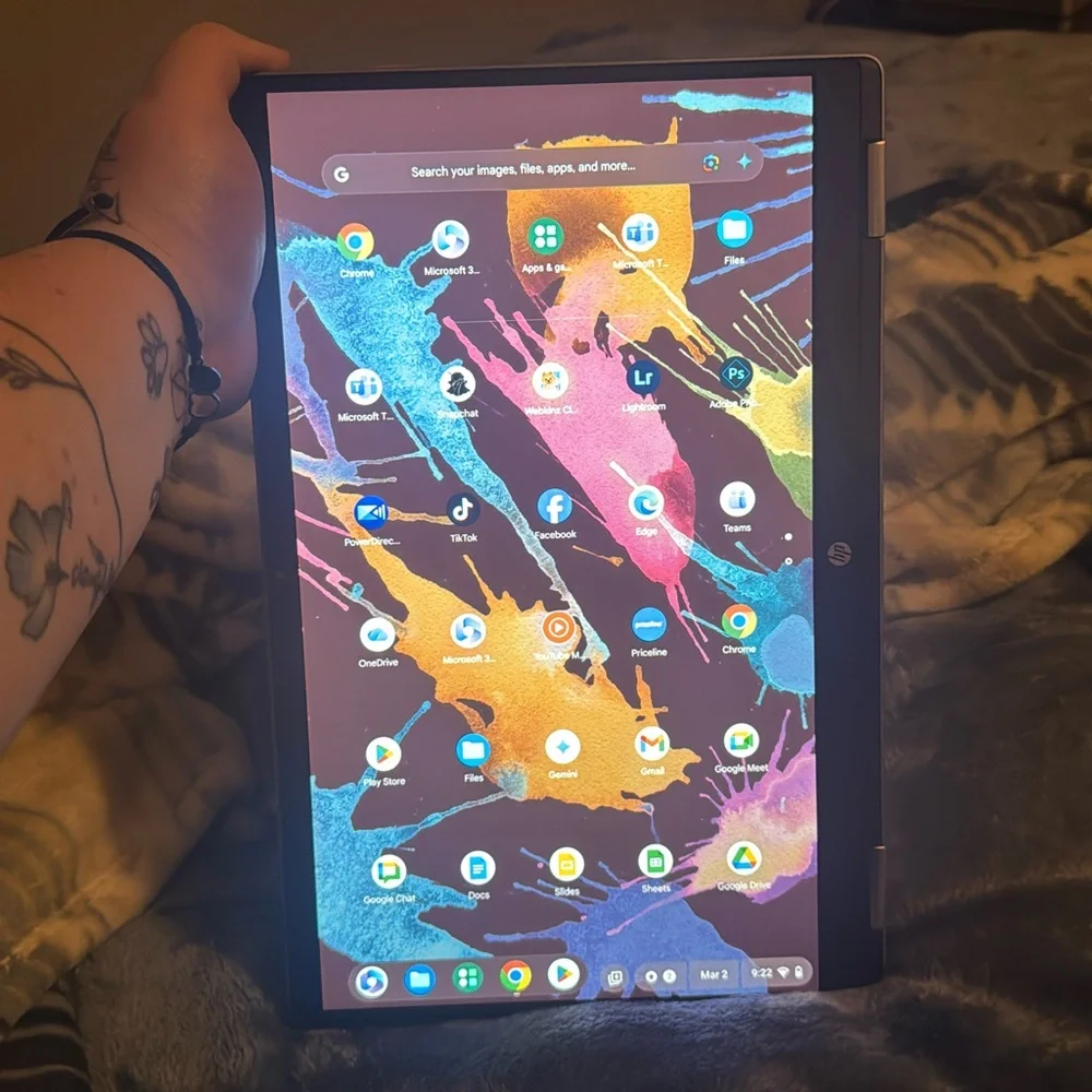 HP Chromebook - light blue